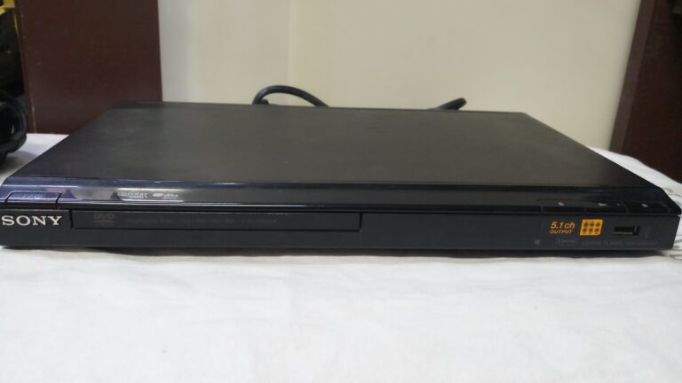 Sony DVP-SR650P DVD Player